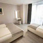 Arabest & Boardinghouse 3*