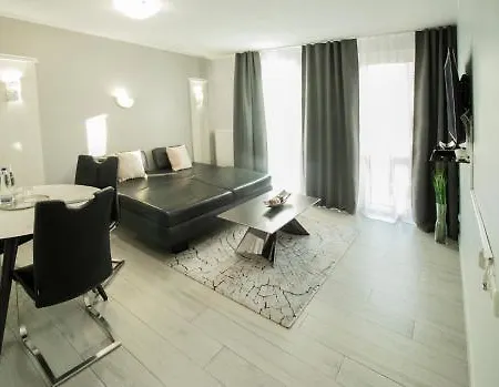 Arabest & Boardinghouse Hotel apartamentowy