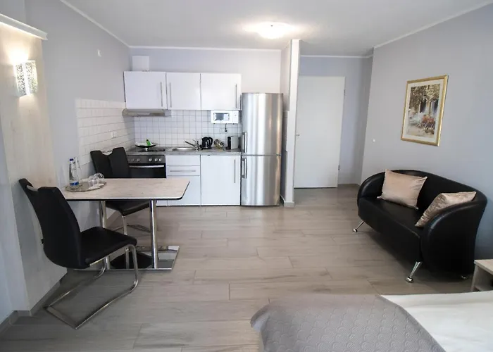 Arabest & Boardinghouse Apart Otel 3*