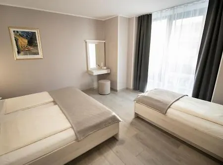 Arabest & Boardinghouse 3*